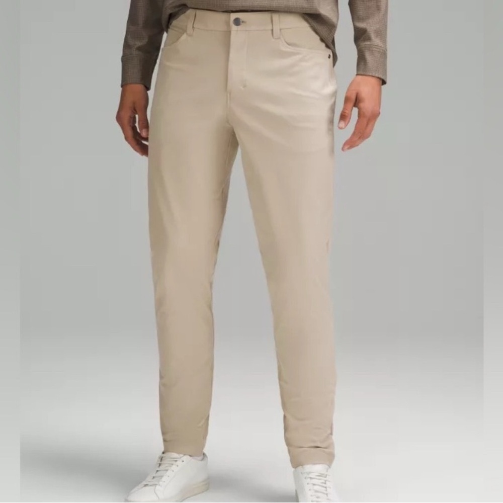 Lululemon ABC Classic Fit Pants Men’s Size 32 Watpstreme Khaki Tan Trouser